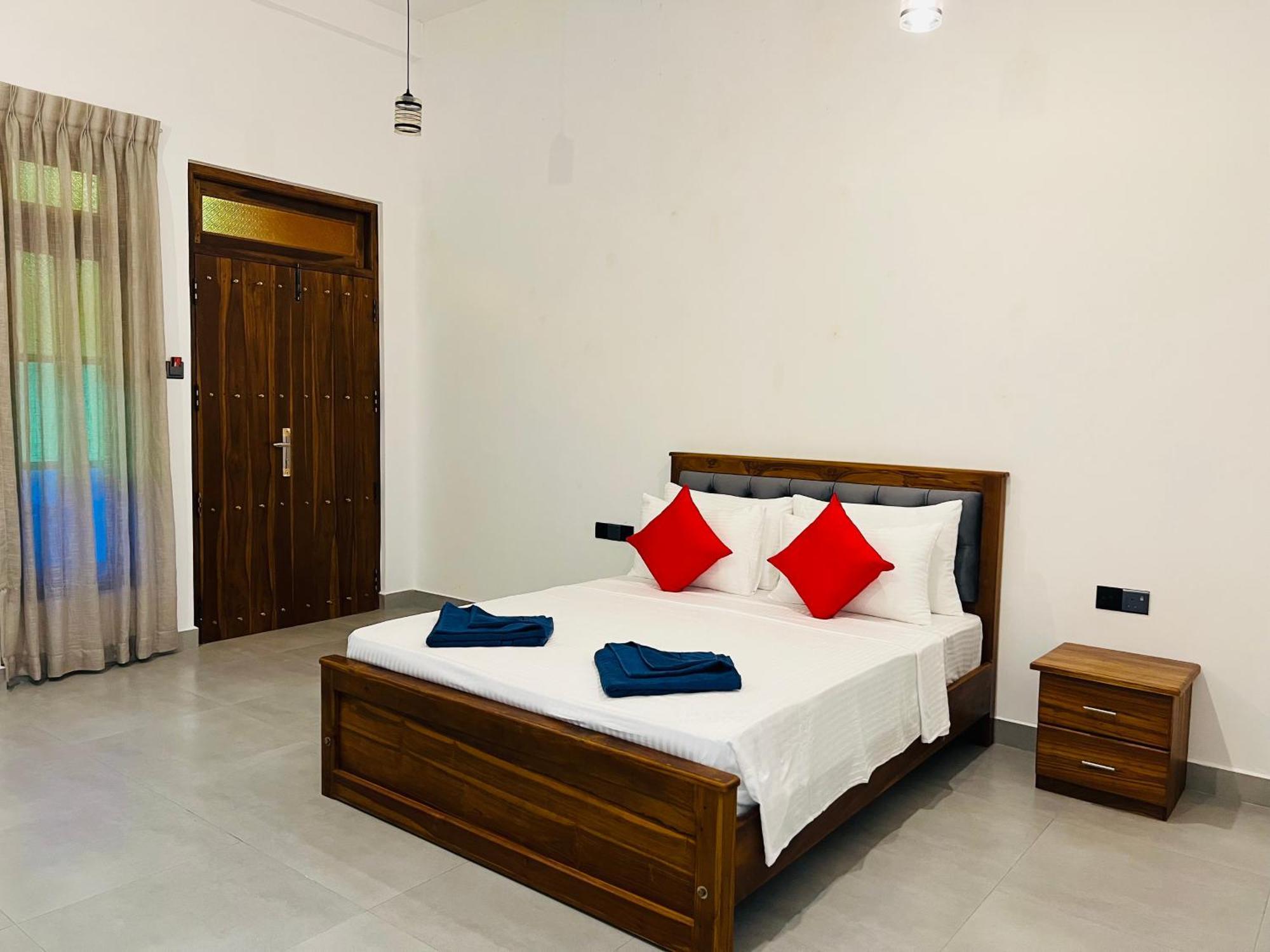 Maapagala Resort Сигирия Экстерьер фото