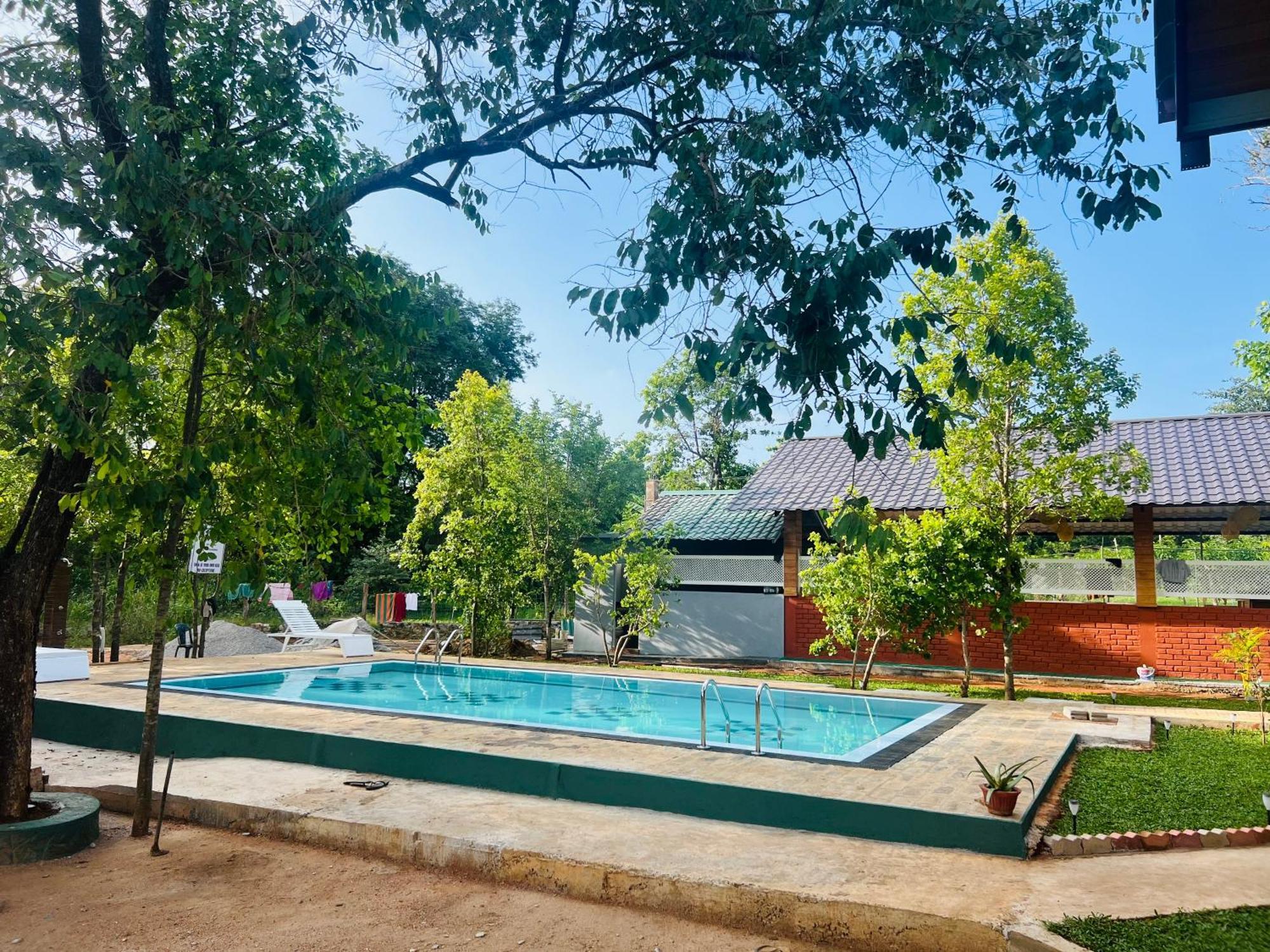 Maapagala Resort Сигирия Экстерьер фото